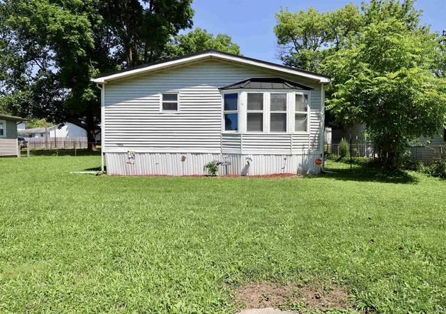 Photo 1 of Manufactured home for sale at 209 S Cherry St, Lynn, IN 47355 | MLS# 202628556 | Listing updated on 2026-09-30