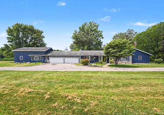 Photo 1 of Sale Pending at 17220 Shively Rd, Bremen, IN 46506 | MLS# 202628563 | Listing updated on 2026-09-01