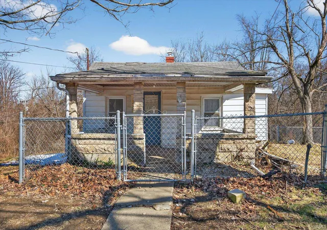 Photo 1 of Manufactured home for sale at 1530 W Arlington Rd, Bloomington, IN 47404 | MLS# 202628582 | Listing updated on 2026-07-16