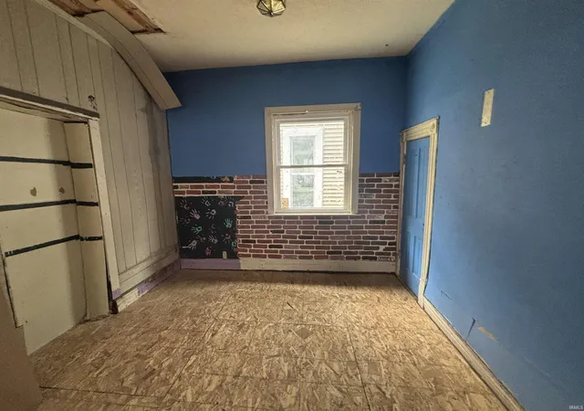 Photo 3 of Manufactured home for sale at 1154 W Main St, Fort Wayne, IN 46808 | MLS# 202628593 | Listing updated on 2026-08-21