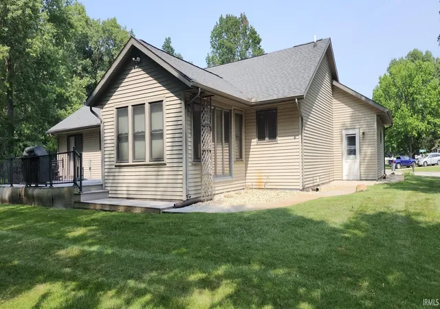Photo 2 of Manufactured home for sale at 56527 Woodbine Ln, Elkhart, IN 46516 | MLS# 202628597 | Listing updated on 2026-08-31