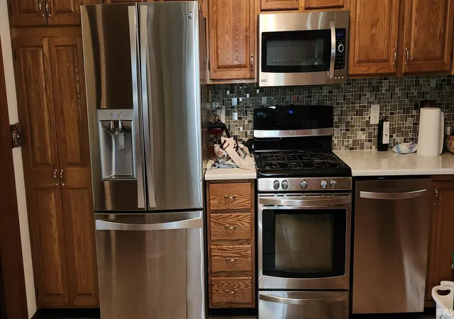Photo 4 of Manufactured home for sale at 56527 Woodbine Ln, Elkhart, IN 46516 | MLS# 202628597 | Listing updated on 2026-08-31