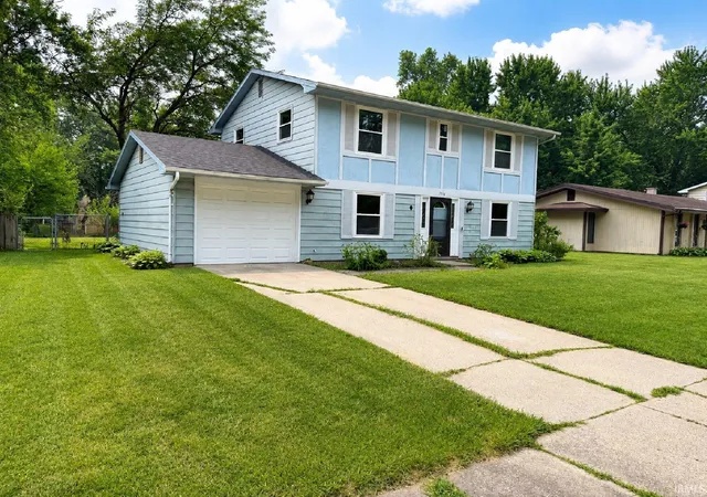 Photo 2 of Manufactured home for sale at 7514 Clover Meadow Dr, Fort Wayne, IN 46815 | MLS# 202628614 | Listing updated on 2026-10-04