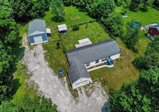 Photo 2 of Sale Pending at 29983 County Rd 108, Elkhart, IN 46514 | MLS# 202628617 | Listing updated on 2026-09-17
