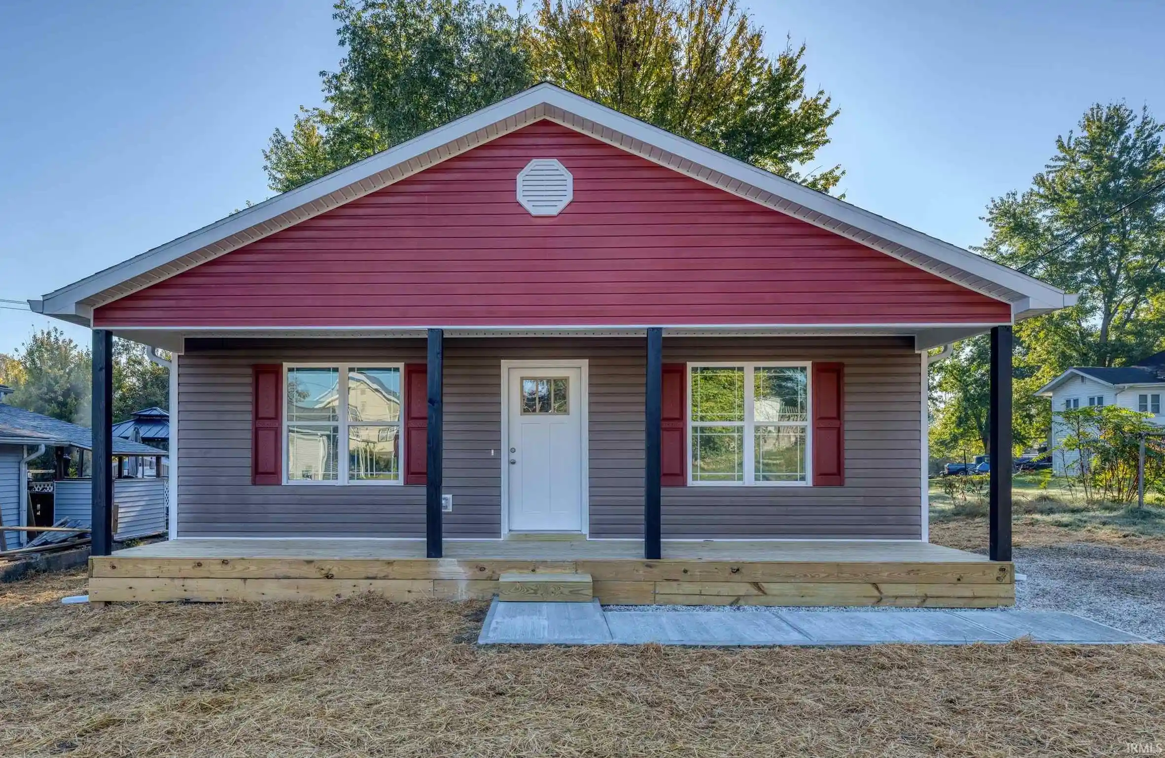 Photo 1 of Manufactured home for sale at 227 N Lincoln St, Oakland City, IN 47660 | MLS# 202628642 | Listing updated on 2026-10-23