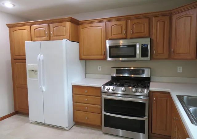 Photo 3 of Sale Pending at 101 Hemsberd St, Middlebury, IN 46540 | MLS# 202628648 | Listing updated on 2026-08-20