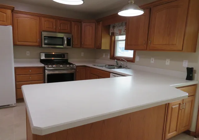 Photo 4 of Sale Pending at 101 Hemsberd St, Middlebury, IN 46540 | MLS# 202628648 | Listing updated on 2026-08-20