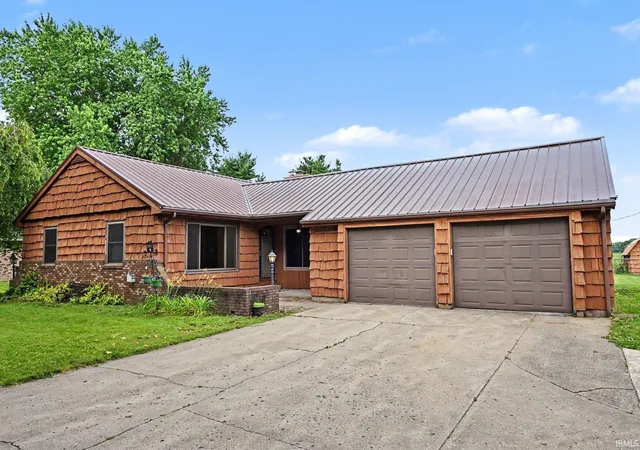Photo 2 of Sale Pending at 66147 Prairie View Dr, Goshen, IN 46526 | MLS# 202628671 | Listing updated on 2026-08-24