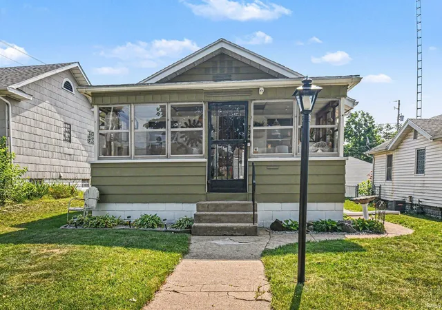 Photo 1 of Sale Pending at 734 S 31st Street, South Bend, IN 46615 | MLS# 202628672 | Listing updated on 2026-07-22