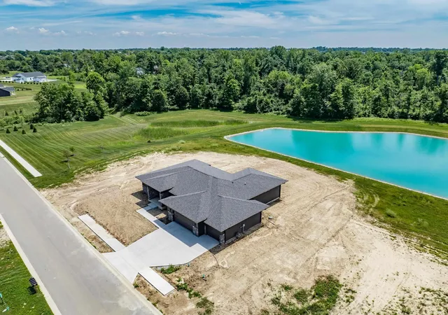 Photo 2 of Manufactured home for sale at 10419 Chestnut Crk Blvd, Fort Wayne, IN 46814 | MLS# 202628684 | Listing updated on 2026-09-14
