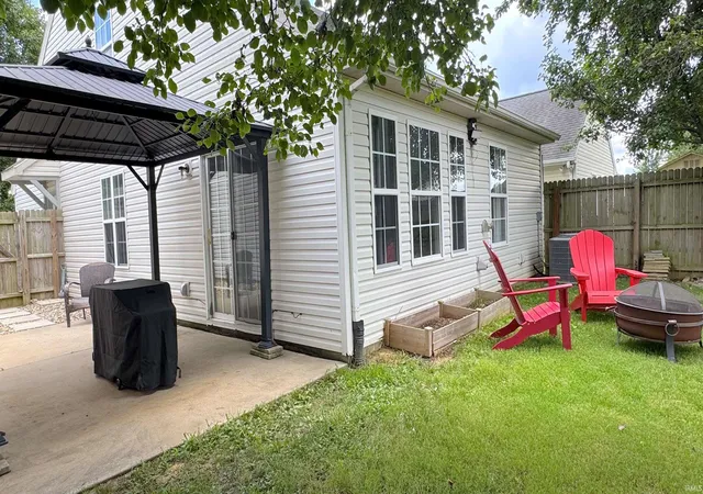 Photo 29 of Sale Pending at 9724 Cayes Dr, Evansville, IN 47725 | MLS# 202628693 | Listing updated on 2026-07-20