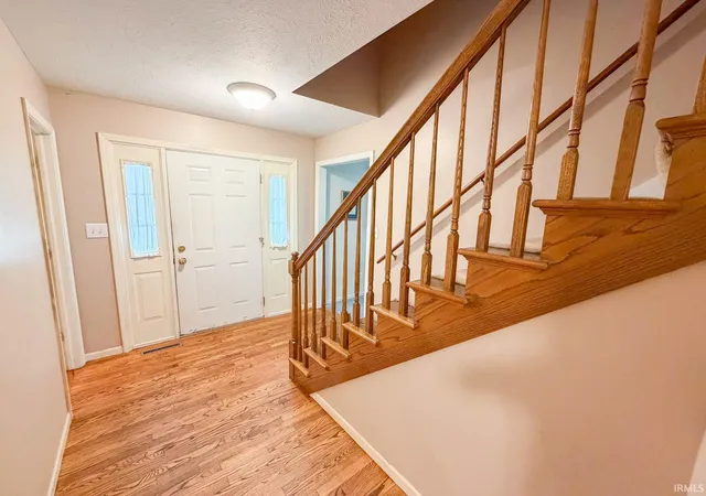 Photo 2 of Manufactured home for sale at 50675 Yorkview Dr, Granger, IN 46530 | MLS# 202628700 | Listing updated on 2026-08-03