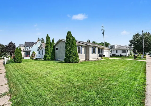 Photo 2 of Sale Pending at 1104 S Main St, Mishawaka, IN 46544 | MLS# 202628711 | Listing updated on 2026-09-01