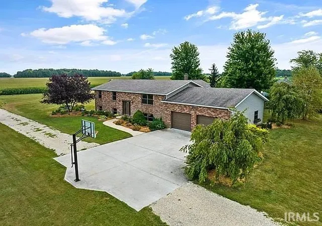 Photo 3 of Manufactured home for sale at 7847 N 600 East, Decatur, IN 46733 | MLS# 202628718 | Listing updated on 2026-07-20
