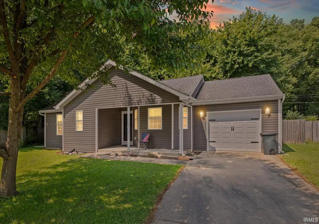 Photo 3 of Sale Pending at 11 Goldenrod Ct, Lafayette, IN 47909 | MLS# 202628723 | Listing updated on 2026-08-24