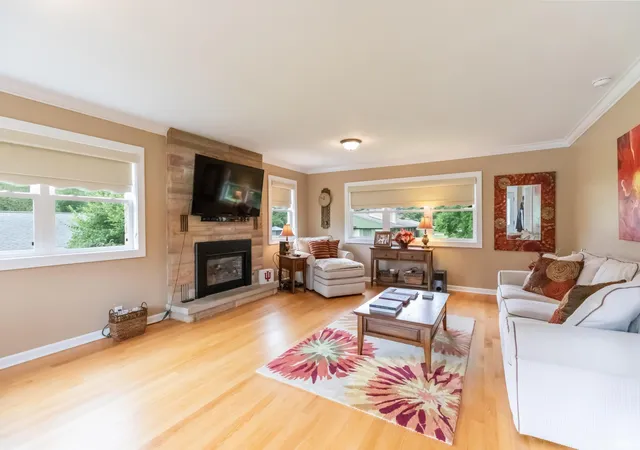 Photo 3 of Manufactured home for sale at 300 S Reisner Rd, Bloomington, IN 47401 | MLS# 202628749 | Listing updated on 2026-09-28