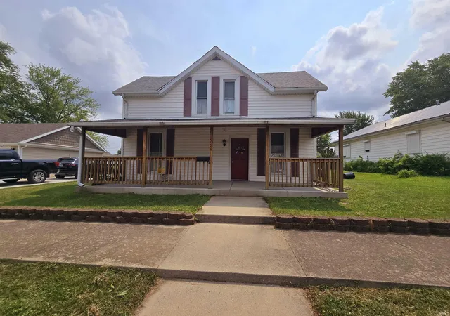 Photo 3 of Sale Pending at 1006 N Monroe St, Hartford City, IN 47348 | MLS# 202628760 | Listing updated on 2026-08-28