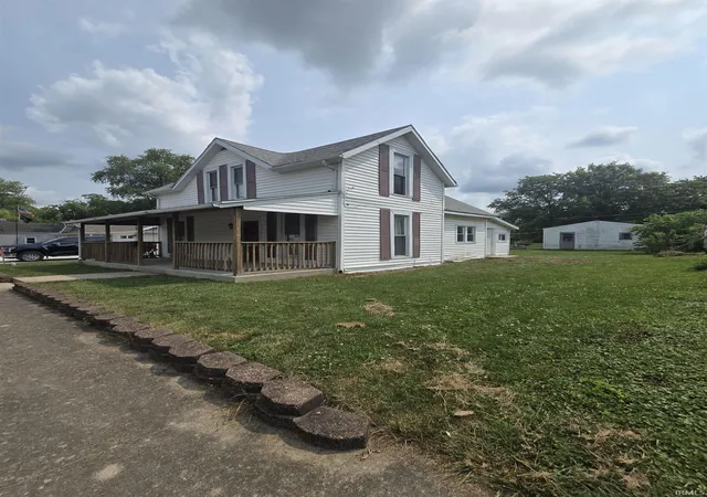 Photo 4 of Sale Pending at 1006 N Monroe St, Hartford City, IN 47348 | MLS# 202628760 | Listing updated on 2026-08-28