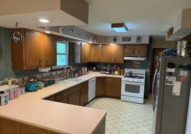 Photo 2 of Manufactured home for sale at 10641 Park Ln, Plymouth, IN 46563 | MLS# 202628762 | Listing updated on 2026-07-17