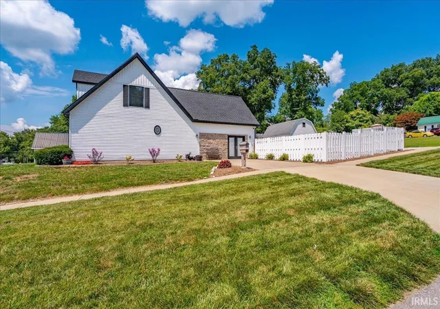 Photo 3 of Manufactured home for sale at 219 S 6th Street, Rockport, IN 47635 | MLS# 202628793 | Listing updated on 2026-09-12