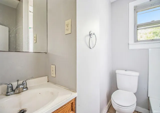 Photo 3 of Manufactured home for sale at 819 Pulaski St, South Bend, IN 46619 | MLS# 202628797 | Listing updated on 2026-09-15