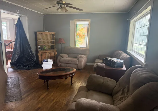 Photo 4 of Manufactured home for sale at 607 S Jefferson St, Hartford City, IN 47348 | MLS# 202628801 | Listing updated on 2026-07-17