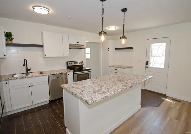 Photo 3 of Sale Pending at 2317 Apache Dr, Lafayette, IN 47909 | MLS# 202628802 | Listing updated on 2026-08-28