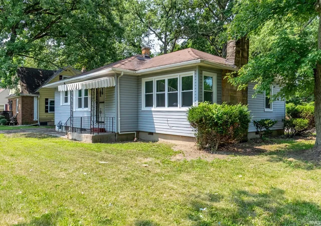 Photo 3 of Sale Pending at 4602 Euclid Ave, Fort Wayne, IN 46806 | MLS# 202628804 | Listing updated on 2026-08-27