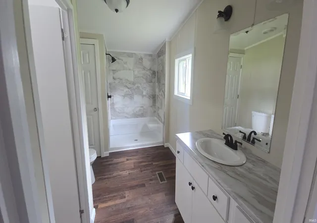 Photo 4 of Manufactured home for sale at 105 Poplar St, Loogootee, IN 47553 | MLS# 202628813 | Listing updated on 2026-07-28