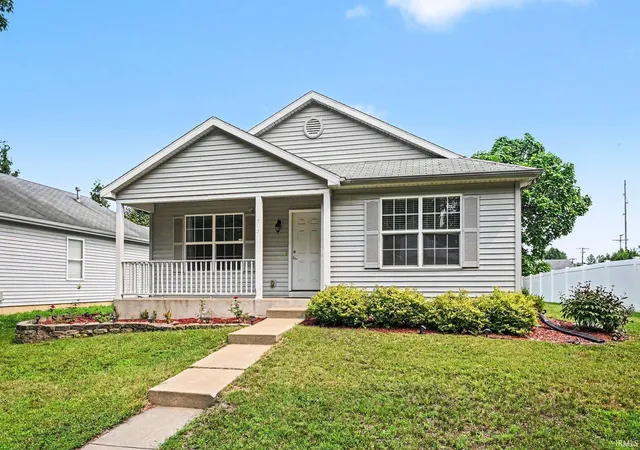 Photo 1 of Sale Pending at 818 W Indiana Ave, Elkhart, IN 46516 | MLS# 202628820 | Listing updated on 2026-09-02