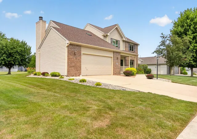 Photo 3 of Sale Pending at 3008 Cumberland Way, Huntington, IN 46750 | MLS# 202628831 | Listing updated on 2026-09-23