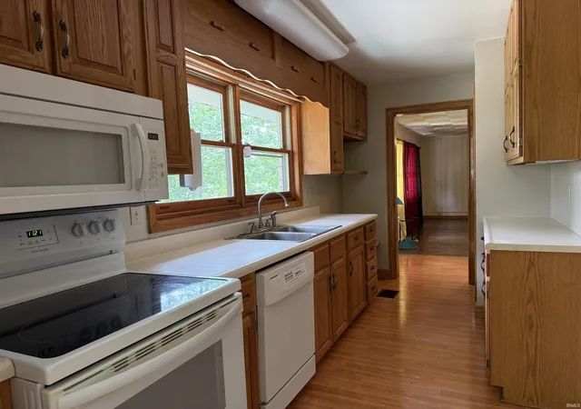 Photo 2 of Manufactured home for sale at 126 Edgewood Dr, Bedford, IN 47421 | MLS# 202628852 | Listing updated on 2026-09-24