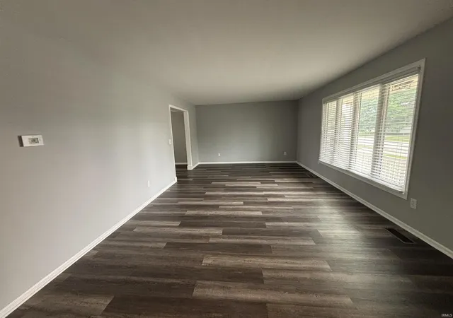 Photo 3 of Manufactured home for sale at 6310 Shadow Ridge Run, Fort Wayne, IN 46804 | MLS# 202628879 | Listing updated on 2026-08-26