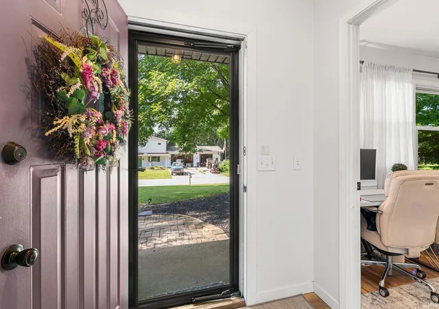Photo 2 of Manufactured home for sale at 1578 Crestwood Ln, Lafayette, IN 47909 | MLS# 202628884 | Listing updated on 2026-09-08