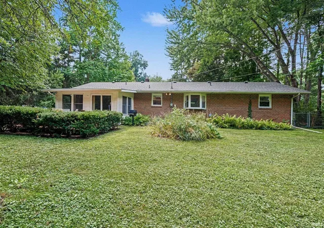 Photo 25 of Manufactured home for sale at 51678 Grape Rd, Granger, IN 46530 | MLS# 202628897 | Listing updated on 2026-09-02