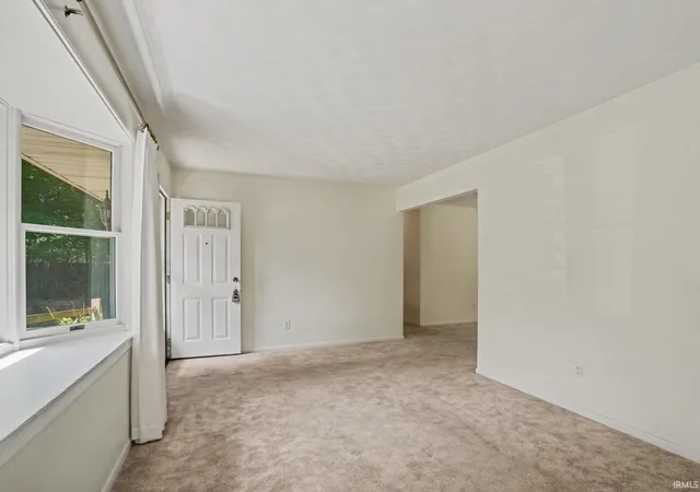Photo 4 of Manufactured home for sale at 51678 Grape Rd, Granger, IN 46530 | MLS# 202628897 | Listing updated on 2026-09-02