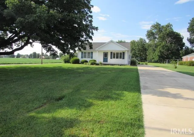 Photo 1 of Sale Pending at 9000 Old Hwy 62, Mount Vernon, IN 47620 | MLS# 202628919 | Listing updated on 2026-09-20