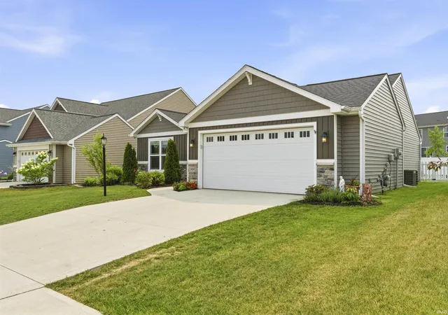 Photo 3 of Sale Pending at 14041 Aloes Psge, Fort Wayne, IN 46845 | MLS# 202628927 | Listing updated on 2026-08-24