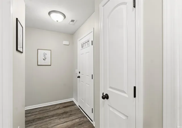 Photo 4 of Sale Pending at 14041 Aloes Psge, Fort Wayne, IN 46845 | MLS# 202628927 | Listing updated on 2026-08-24