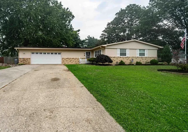 Photo 1 of Manufactured home for sale at 304 Yale Blvd, Kokomo, IN 46902 | MLS# 202628935 | Listing updated on 2026-09-07