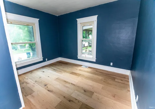Photo 4 of Manufactured home for sale at 380 E Main St, Wabash, IN 46992 | MLS# 202628953 | Listing updated on 2026-09-14