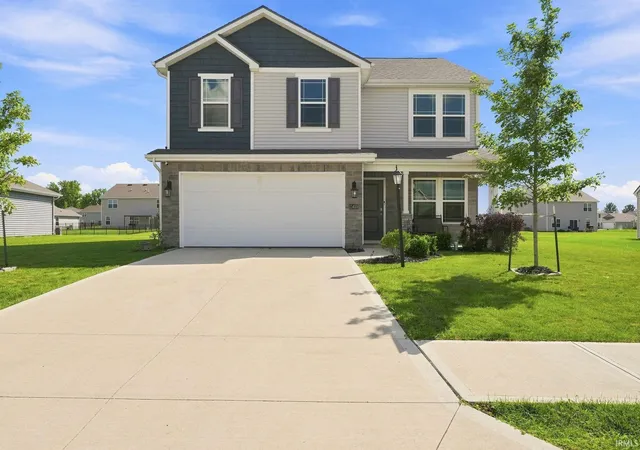Photo 1 of Sale Pending at 11455 Cedarmont Dr, Fort Wayne, IN 46818 | MLS# 202628954 | Listing updated on 2026-09-02