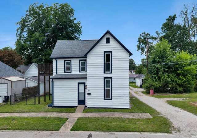 Photo 1 of Manufactured home for sale at 511 Sw 1st Street, Washington, IN 47501 | MLS# 202628962 | Listing updated on 2026-09-09