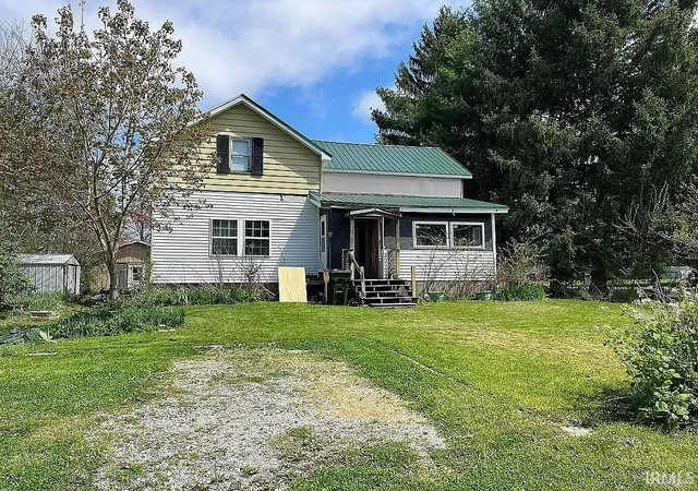 Photo 2 of Sale Pending at 124 W Orange St, Cromwell, IN 46732 | MLS# 202628982 | Listing updated on 2026-07-22