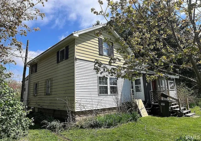 Photo 3 of Sale Pending at 124 W Orange St, Cromwell, IN 46732 | MLS# 202628982 | Listing updated on 2026-07-22