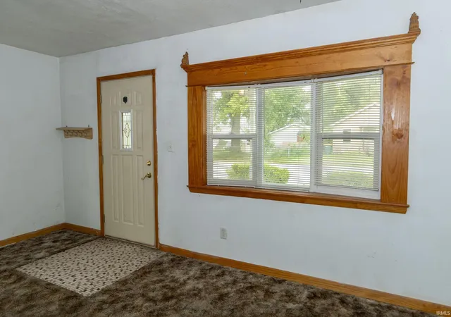 Photo 3 of Manufactured home for sale at 1514 Maplehurst Ave, Mishawaka, IN 46545 | MLS# 202628983 | Listing updated on 2026-09-29