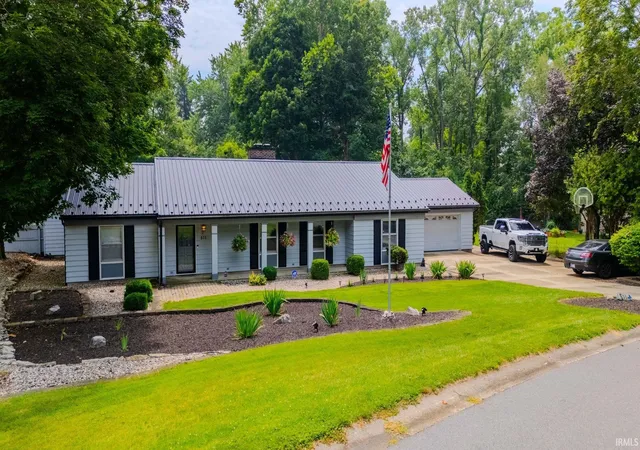Photo 1 of Manufactured home for sale at 511 Crown Hl Dr E, Wabash, IN 46992 | MLS# 202628990 | Listing updated on 2026-09-15