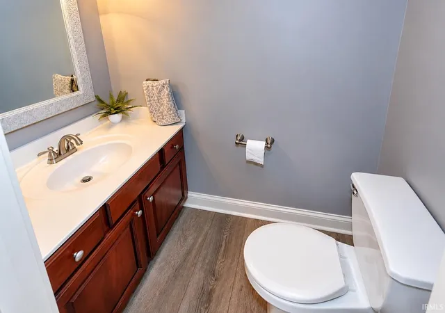 Photo 5 of Manufactured home for sale at 10210 Brk Meadow Dr, Evansville, IN 47711 | MLS# 202628994 | Listing updated on 2026-08-25