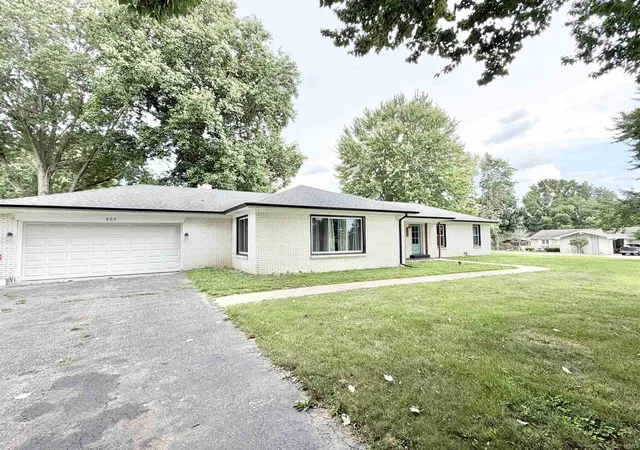 Photo 2 of Manufactured home for sale at 800 Upland Dr, Logansport, IN 46947 | MLS# 202628995 | Listing updated on 2026-09-06