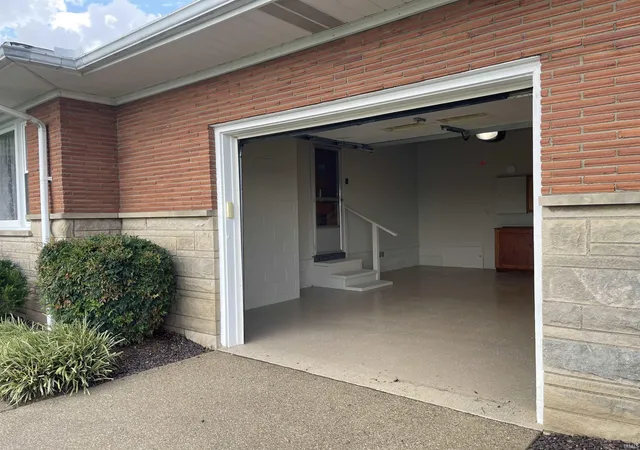 Photo 4 of Manufactured home for sale at 8600 Vann Rd, Newburgh, IN 47630 | MLS# 202629002 | Listing updated on 2026-10-21